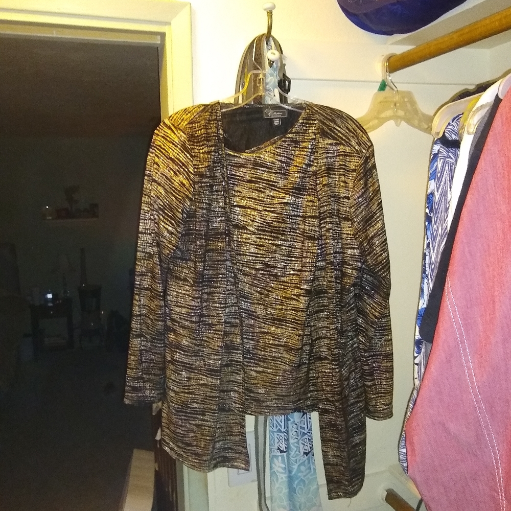 Jacket - Picture 7 of 8